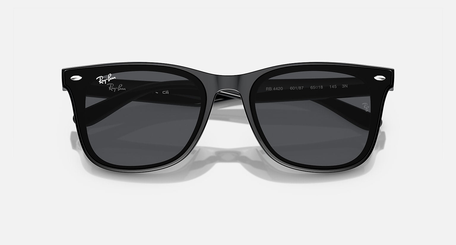 Ray-Ban WAYFARER CLASSIC sunglasses