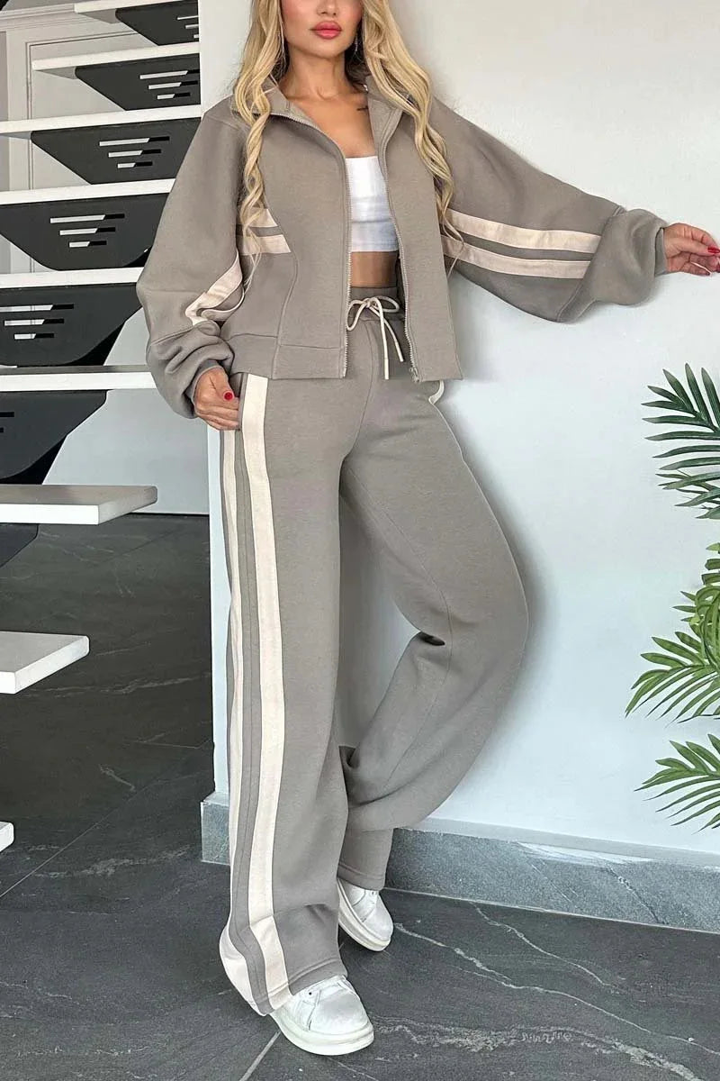 Women's striped zipper set